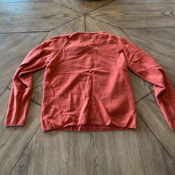 "Old Money" 100% Cashmere Sweater - Picture 3 of 5